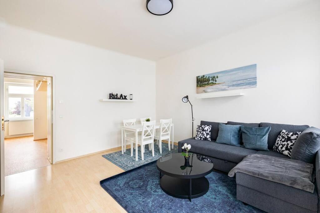 Beautiful 1 Bedroom Apartment Near Schoenbrunn Vienna Luaran gambar